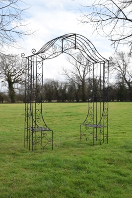 Lot 220 - Arch-shaped sectional wrought iron rose arbour