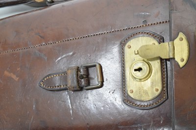 Lot 436 - Leather gun case