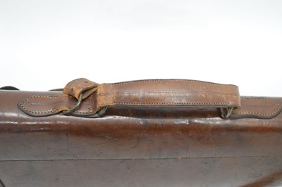 Lot 436 - Leather gun case