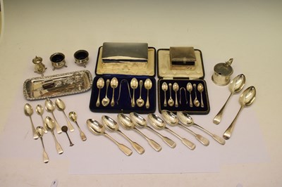 Lot 124 - Mixed quantity of silver to include; Pair of William IV tablespoons