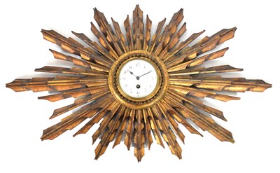 Lot 502 - Early 20th Century giltwood sunburst wall clock