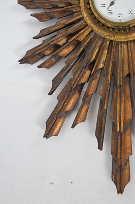 Lot 502 - Early 20th Century giltwood sunburst wall clock
