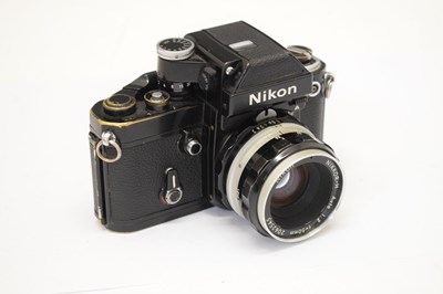 Lot 284 - Nikon F2 35mm SLR camera, black,. DP-11 Photomic finder, 50mm 1:2 Nikkor-H lens 2062545