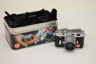 Lot 288 - Minox miniature digital camera, Minoctar 9.6mm digital lens