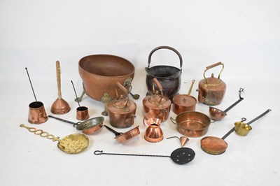 Lot 638 - Mixed quantity of mainly copper items