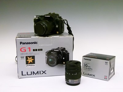 Lot 249 - Panasonic Lumix G1 and boxed lens