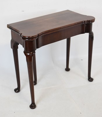 Lot 553 - Mid Georgian supper table