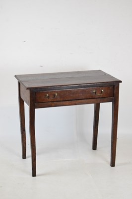 Lot 626 - George III oak side table