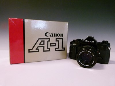 Lot 256 - Canon A1 camera