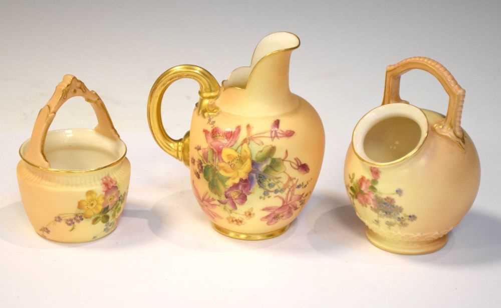 Lot 370 - Three items of Royal Worcester blush ivory porcelain