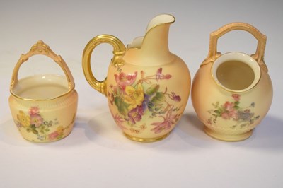 Lot 370 - Three items of Royal Worcester blush ivory porcelain