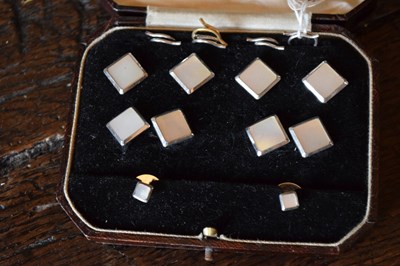 Lot 51 - Two cased sets of cufflinks and dress studs