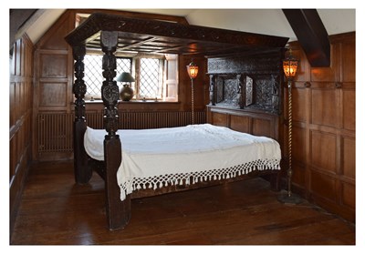 Lot 78 - James I oak tester bed