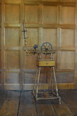 Lot 90 - George III treen spinning wheel with Royal provenance