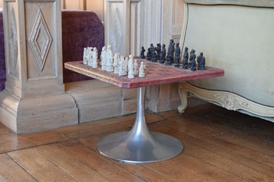 Lot 137 - Unusual mid-century chessboard
