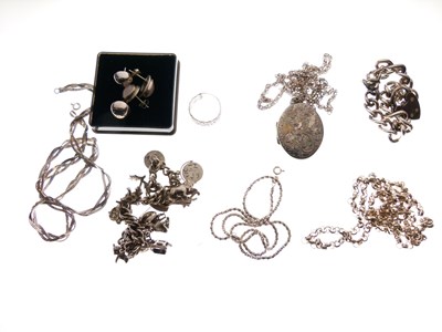 Lot 89 - Quantity of silver jewellery