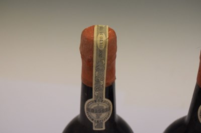 Lot 743 - Warre’s Tricentenary Vintage Port, 1970