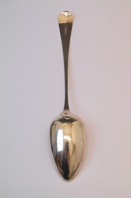 Lot 128 - Late Victorian silver fish serving set and George III basting spoon