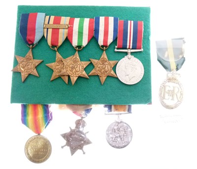 Lot 202 - Collection of British medals