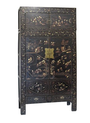 Lot 464 - 19th Century Chinese Qing Dynasty lacquered cabinet