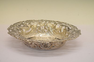 Lot 339 - George V silver fruit bowl