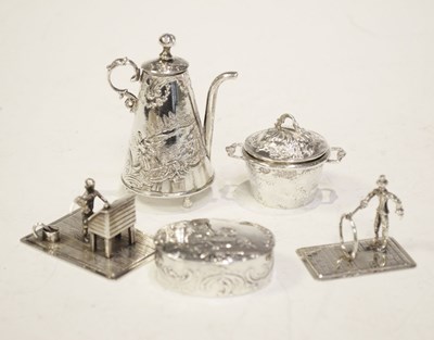 Lot 161 - Five white metal / silver novelty miniatures
