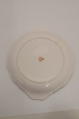 Lot 421 - Royal Albert 'Heirloom' pattern tablewares