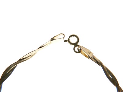 Lot 44 - Two herringbone link bracelets