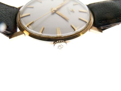 Lot 102 - Tissot - gentleman's 9ct wristwatch