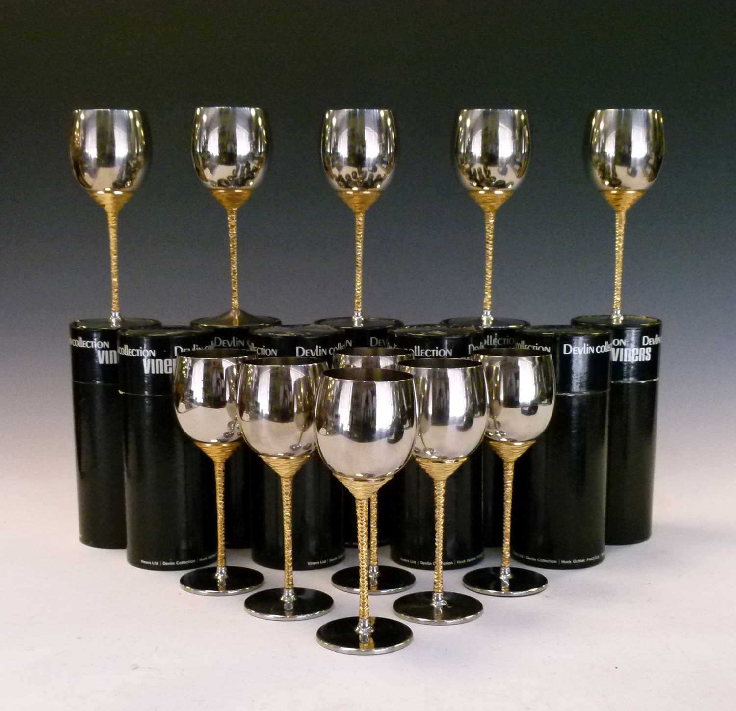 Stuart Devlin Design Lot 189 - Stuart Devlin for Viners eleven stainless