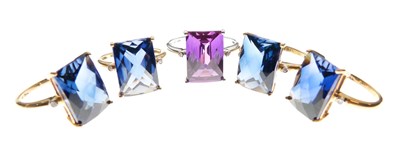 Lot 6 - Five synthetic sapphire dress rings