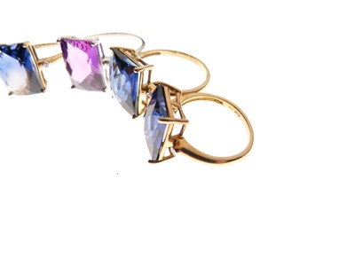 Lot 6 - Five synthetic sapphire dress rings