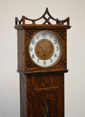 Lot 370 - Early 20th Century oak-cased grandmother clock