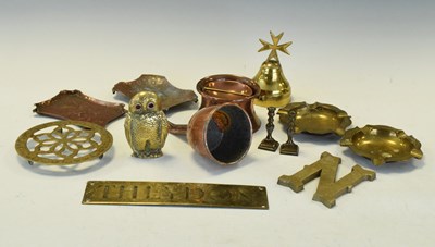 Lot 194 - Assorted metal work