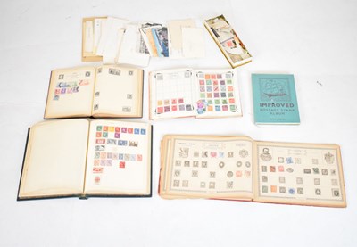 Lot 171 - Quantity of early 20th Century stamp albums