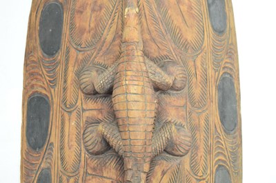 Lot 239 - New Guinea wooden carving