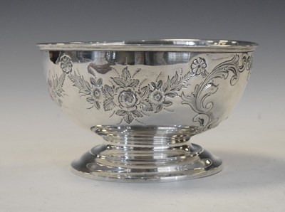 Lot 97 - George V silver pedestal bowl