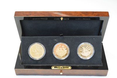 Lot 151 - End of World War II 60th Anniversary Channel Island gold five pound coins