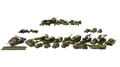 Lot 399 - Dinky Toys - Quantity of unboxed military diecast model vehicles