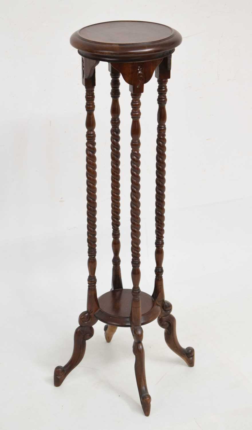 Lot 559 - Mahogany plant stand