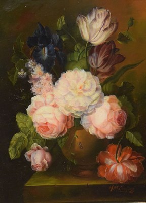 Lot 470 - Hugh M. Ewing (1869-1933) - Oil on panel - Pair of still lives of flowers