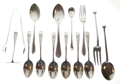 Lot 124 - Set of six George V silver teaspoons and sundry flatware