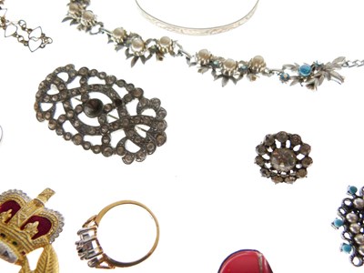 Lot 53 - Small quantity of costume jewellery
