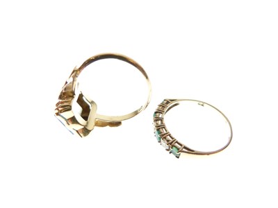 Lot 16 - Two dress rings