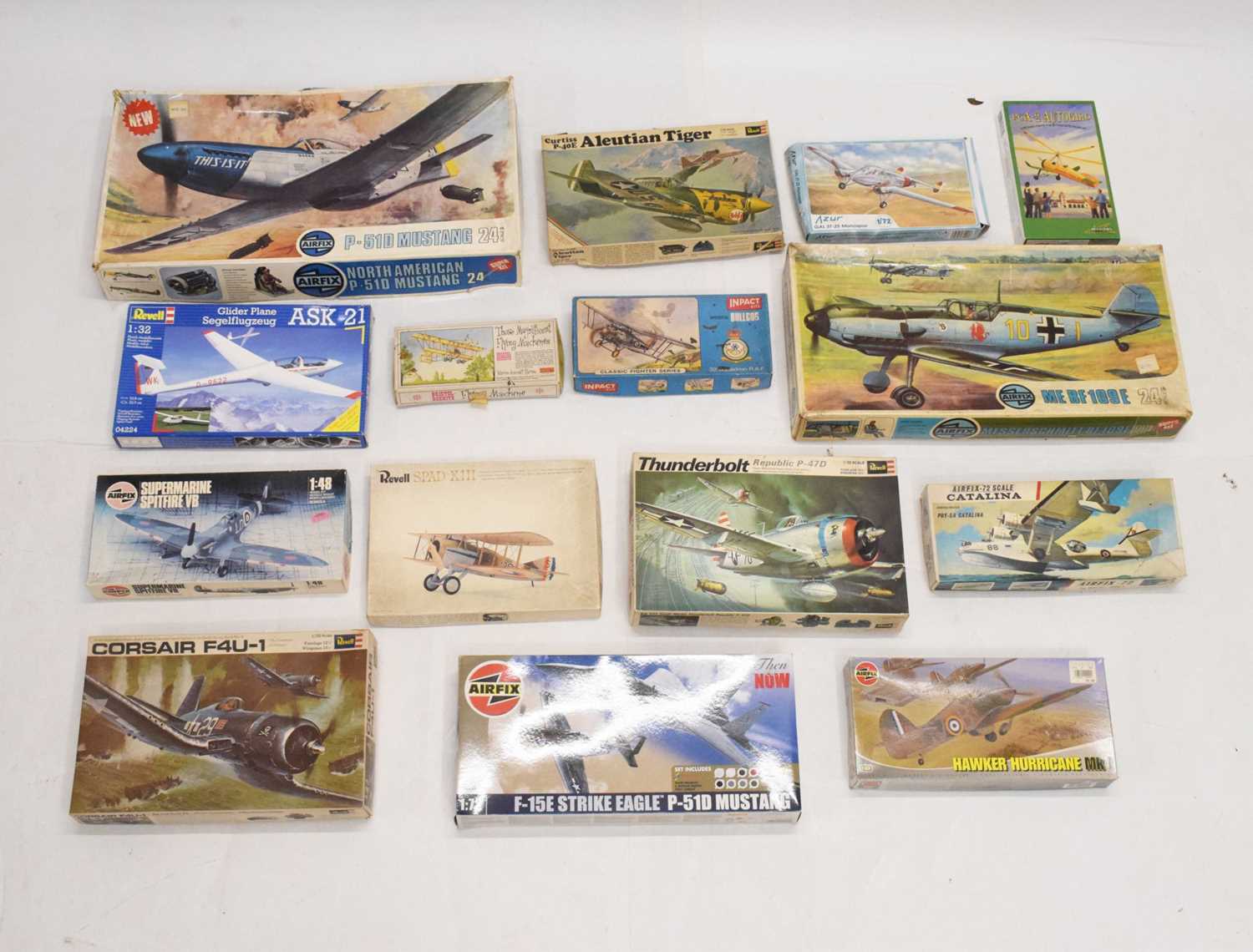 Lot 270 - Quantity of Airfix, Revell, and other boxed scale model kits