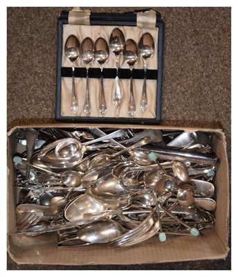 Lot 466 - Quantity of cutlery