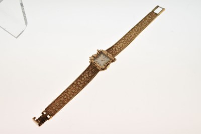 Lot 62 - Universal Genève - Lady's 1960s 9ct gold bracelet watch
