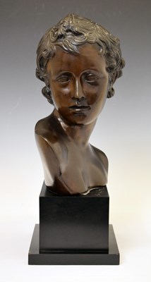 Lot 214 - Reproduction bust of a young boy