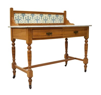 Lot 456 - Tile backed washstand