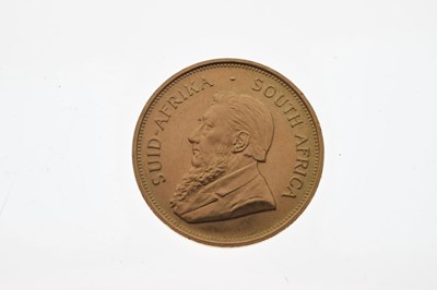 Lot 161 - South African gold Krugerrand, 1975